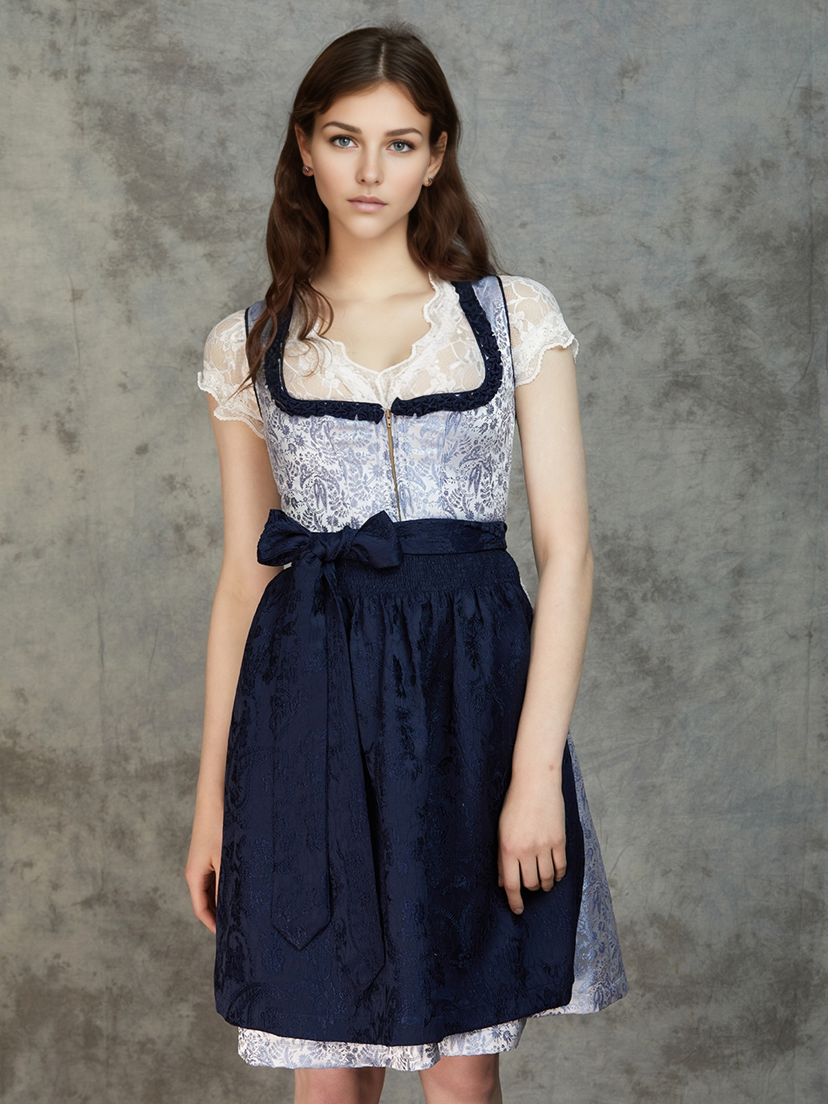 Dirndl in modernem Design