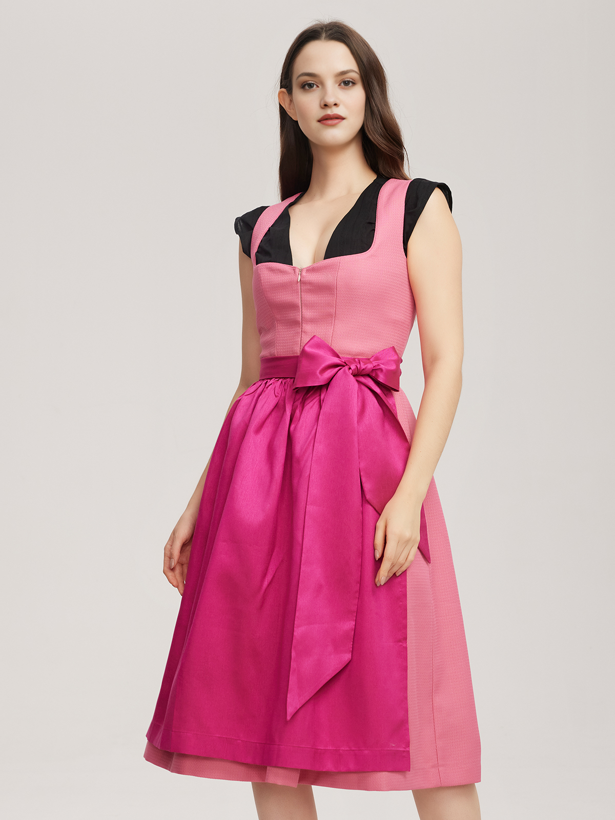 Dirndl in Pink – feminin & stilvoll